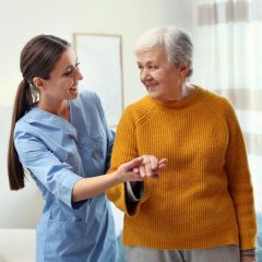 Atención al Paciente con Enfermedades Neurodegenerativas Alzheimer y Parkinson